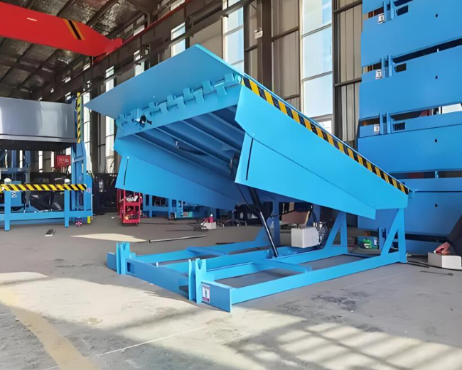 阿拉尔固定式登车桥