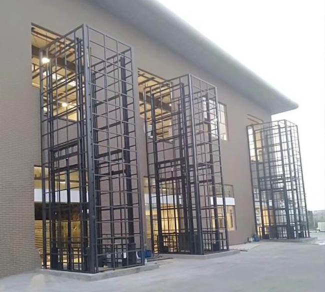 阿拉尔液压升降货梯